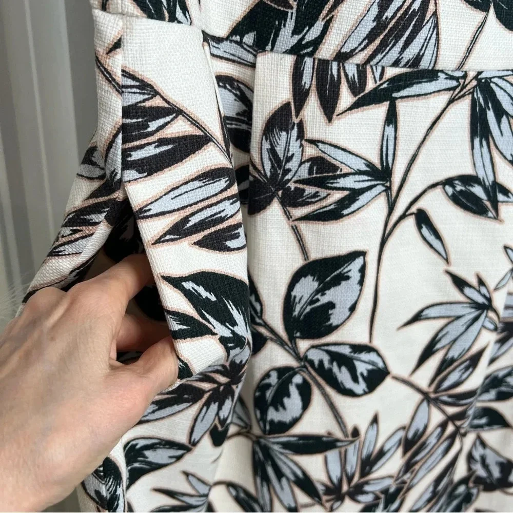 J. Crew Floral Sleeveless 100% Cotton‎ Fully Lined Pleated Mini Dress. Size 10.